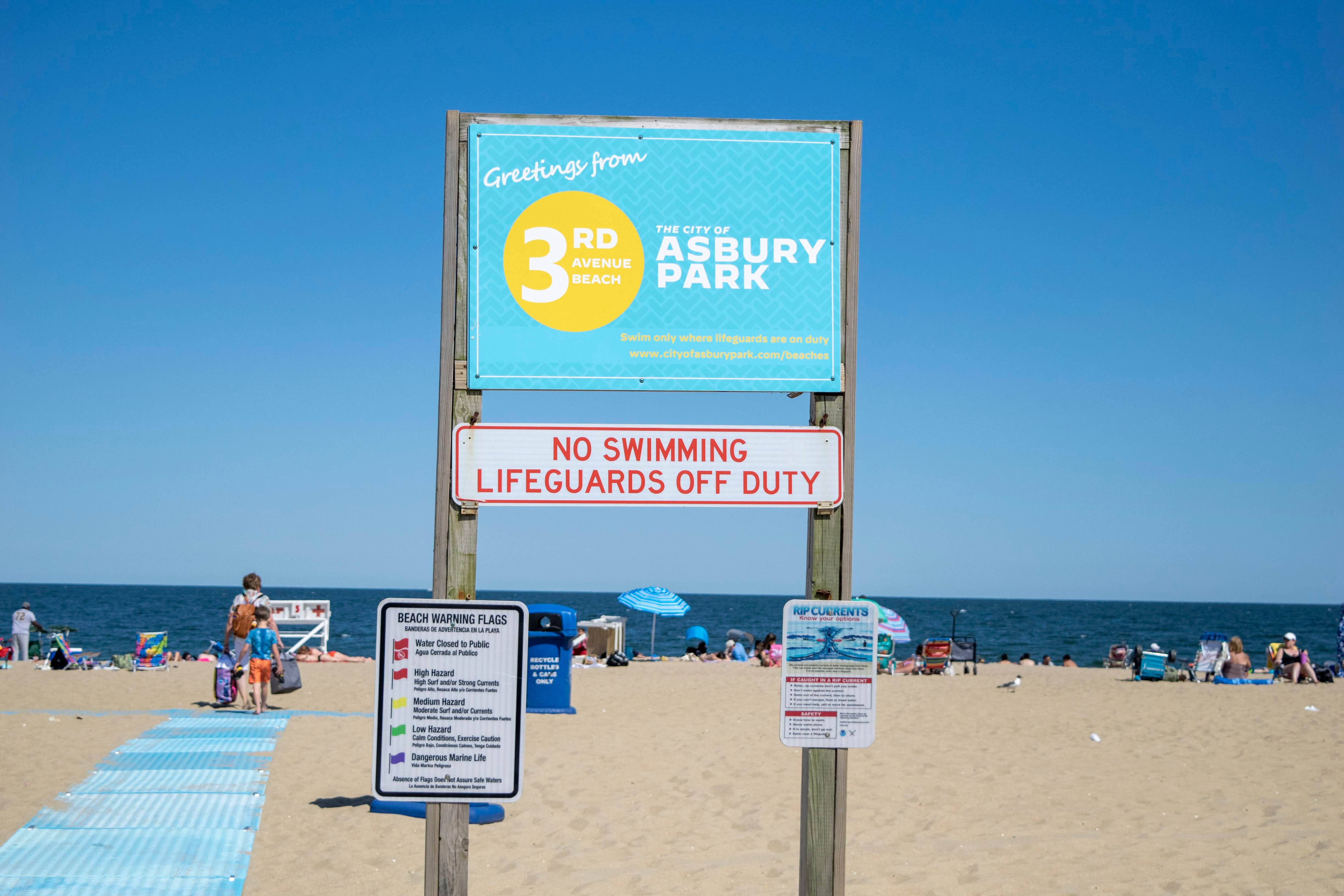 Asbury Park Press Data Universe Retirees - 384xiv6