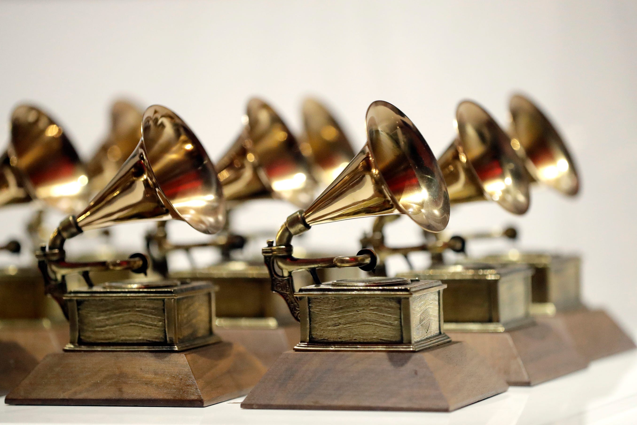Grammy menambahkan kategori baru, termasuk penulis lagu terbaik tahun ini