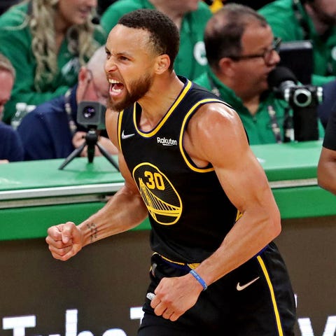 Steph Curry recorded his second career 40-point ga