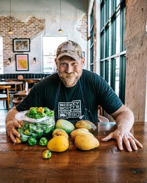 Armed with mangoes and habaneros and working with fellow Dixie Corridor eatery Celis Juice Bar, chef Rick Mac of Tropical Smokehouse has created an amazing Mango Habanero hot sauce.