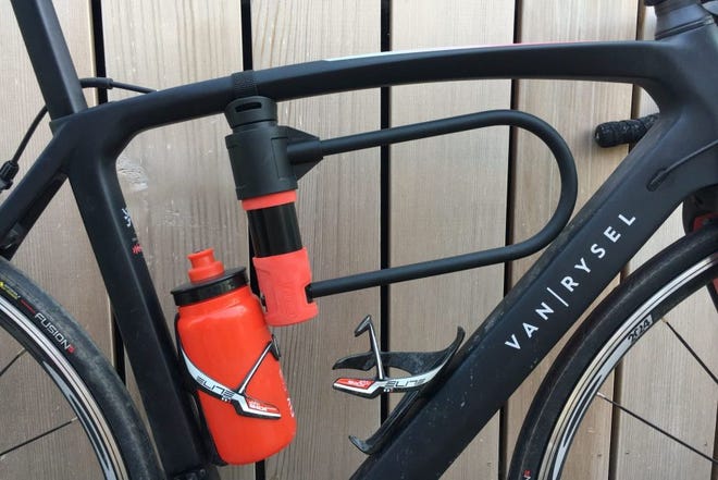 A "U" lock on a bike.