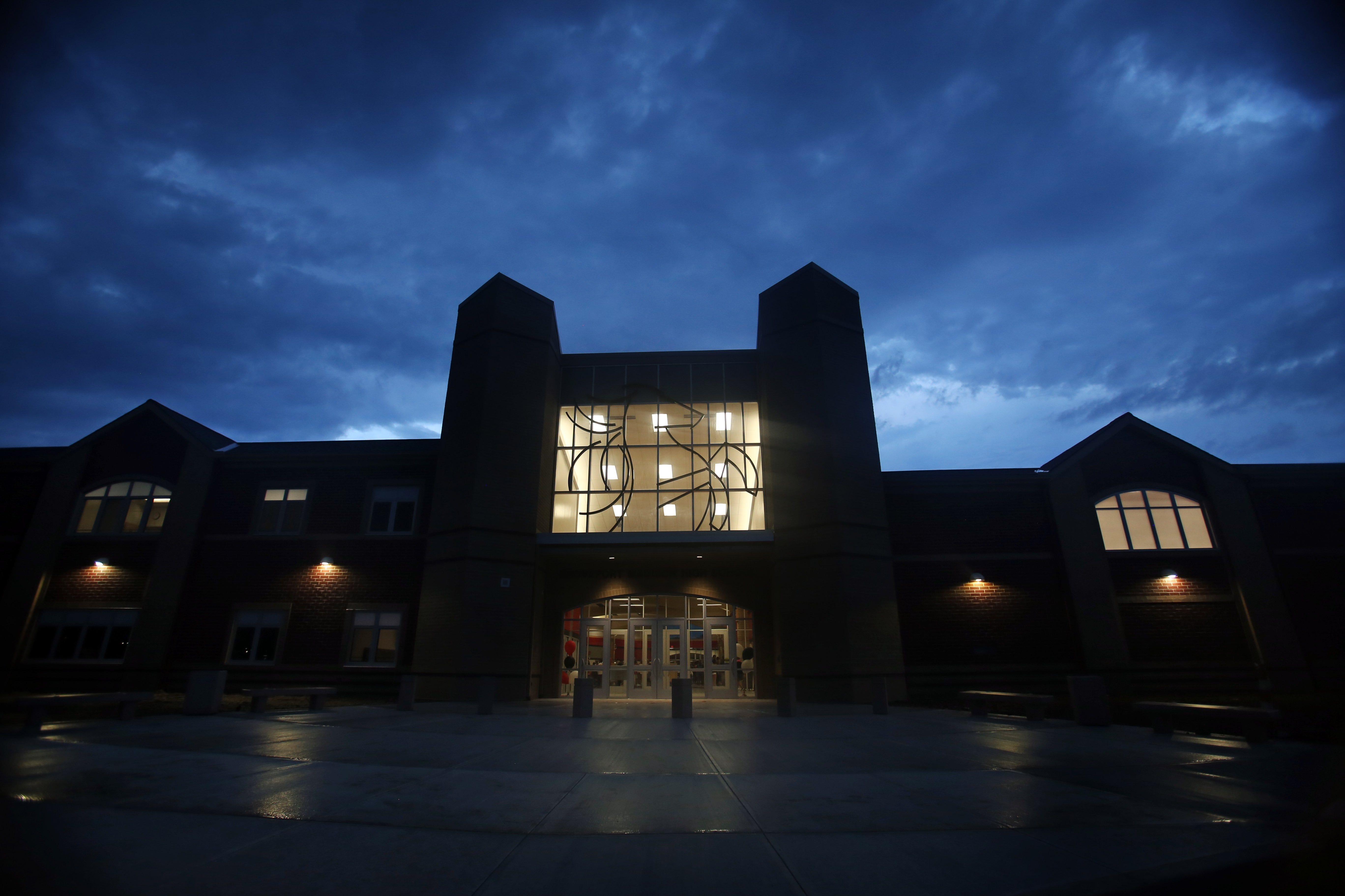 Police use pepper spray to end fight at Groveport Madison High School
