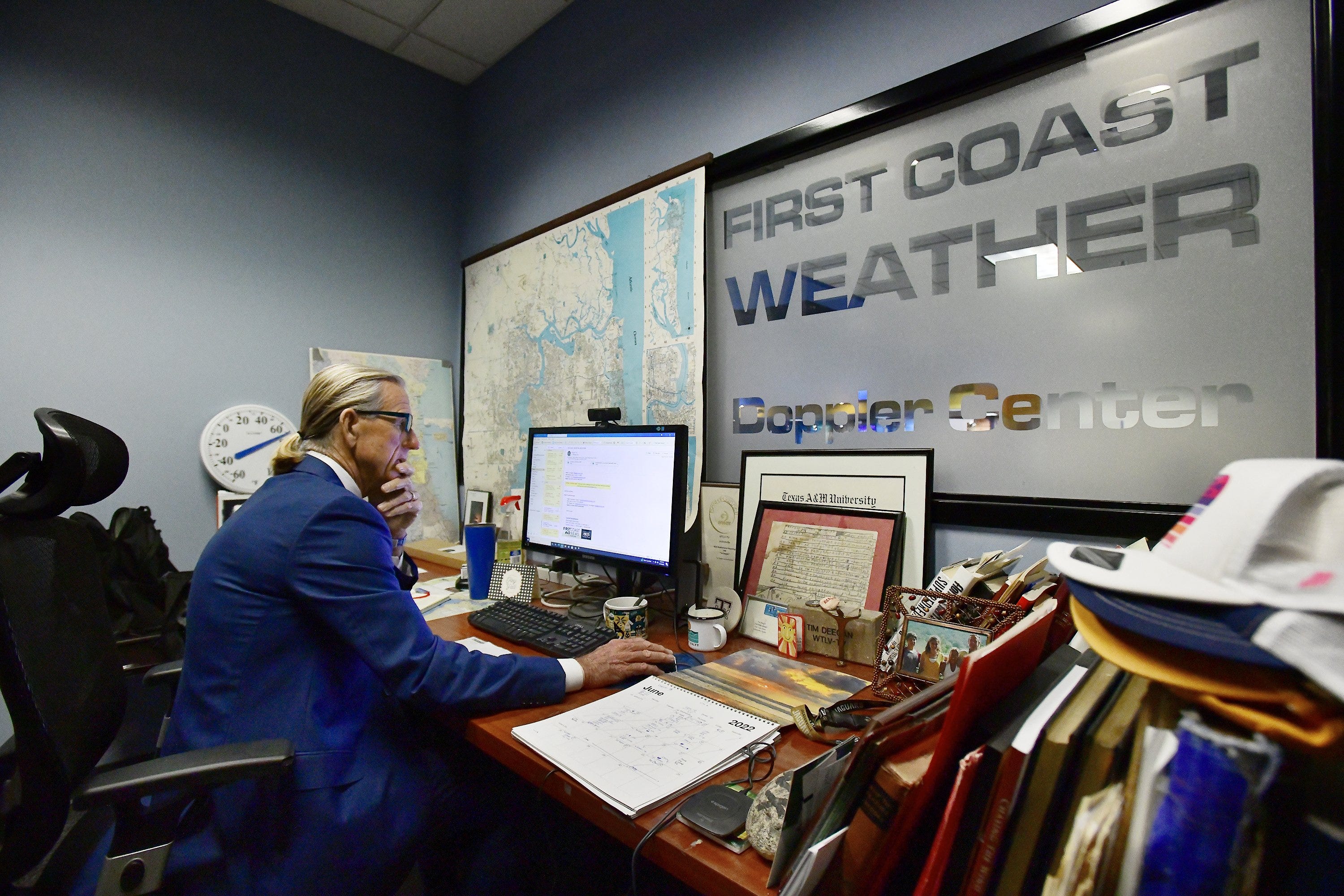 jacksonville-tv-meteorologist-tim-deegan-gives-up-11-p-m-slot-at-fcn