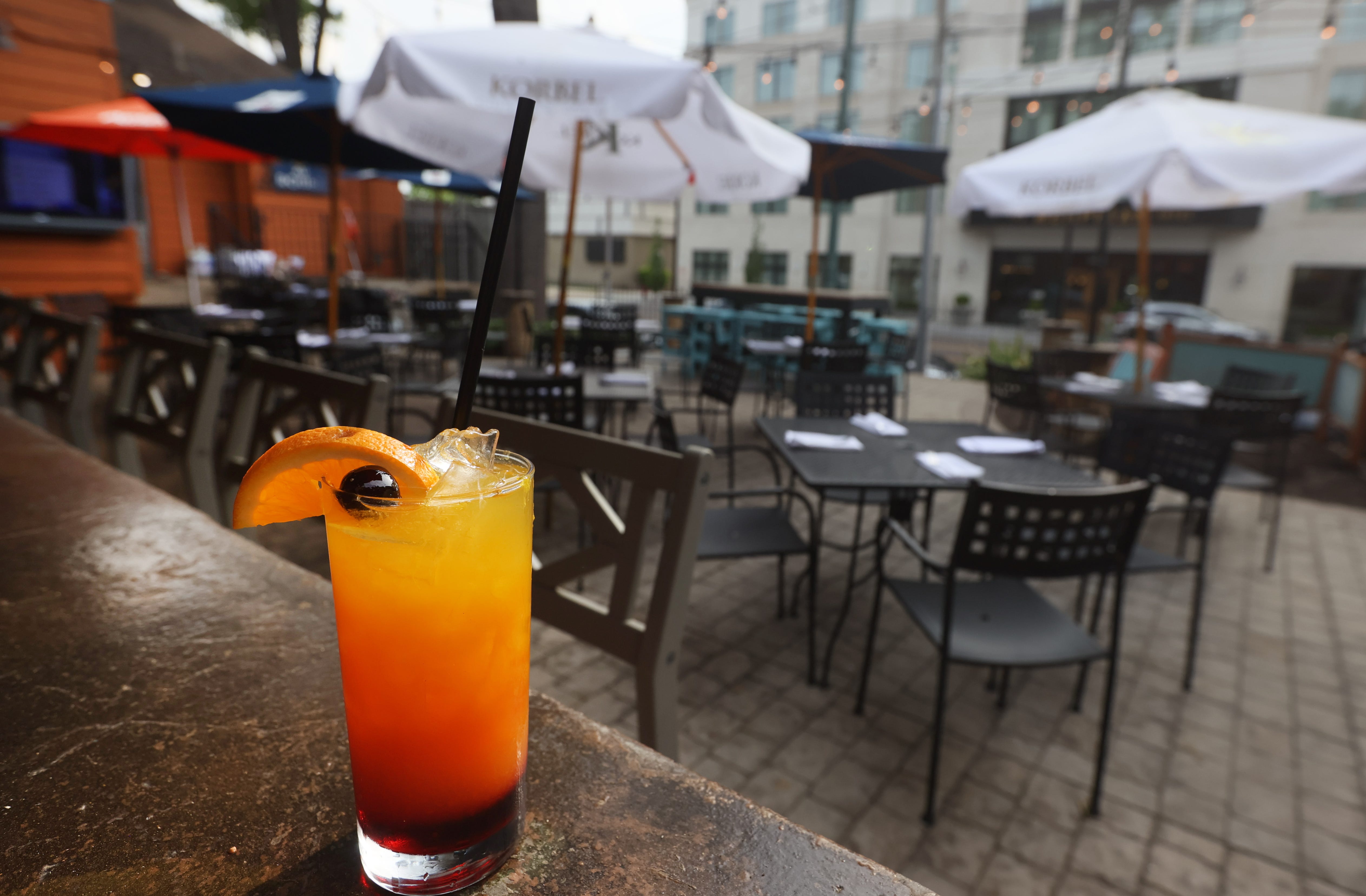 What Memphis restaurants have the best patios? 15 of our favorites