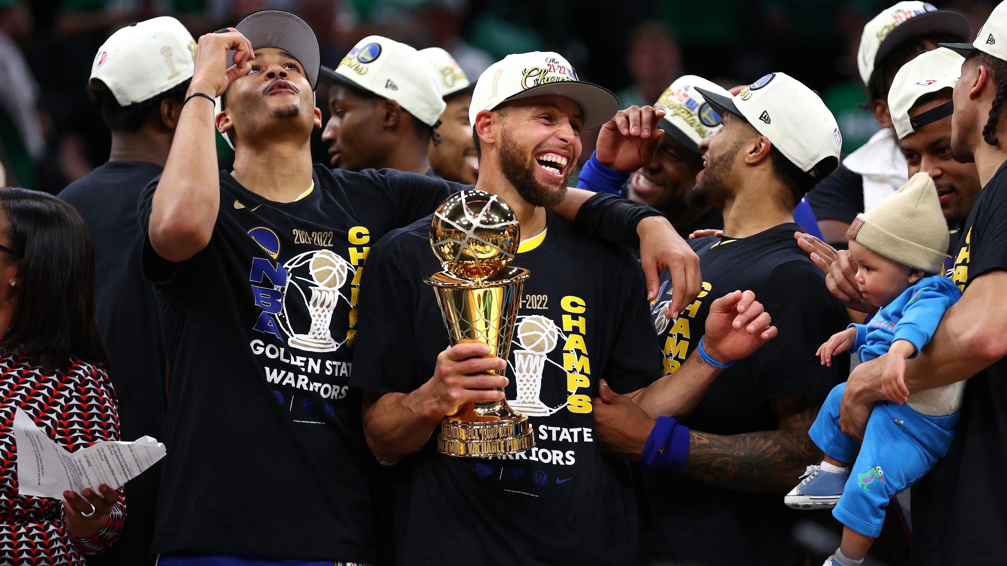 “LeBron James had it all planned for Stephen Curry” All previous 5 Finals MVP have been on Team LeBron 1 Steph Curry earns Finals MVP trophy after leading Warriors to title
