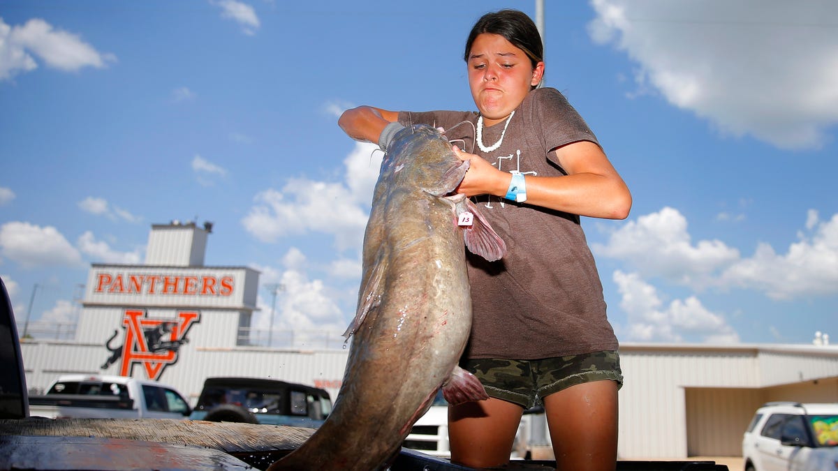 Photos from the 2022 Okie Noodling Tournament in Pauls Valley