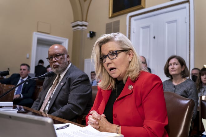 Rep. Liz Cheney, R-Wyo., vice chair of the House Select Committee investigating the Jan. 6 U.S. Capitol insurrection, with Chairman Bennie Thompson, D-Miss., at left.
