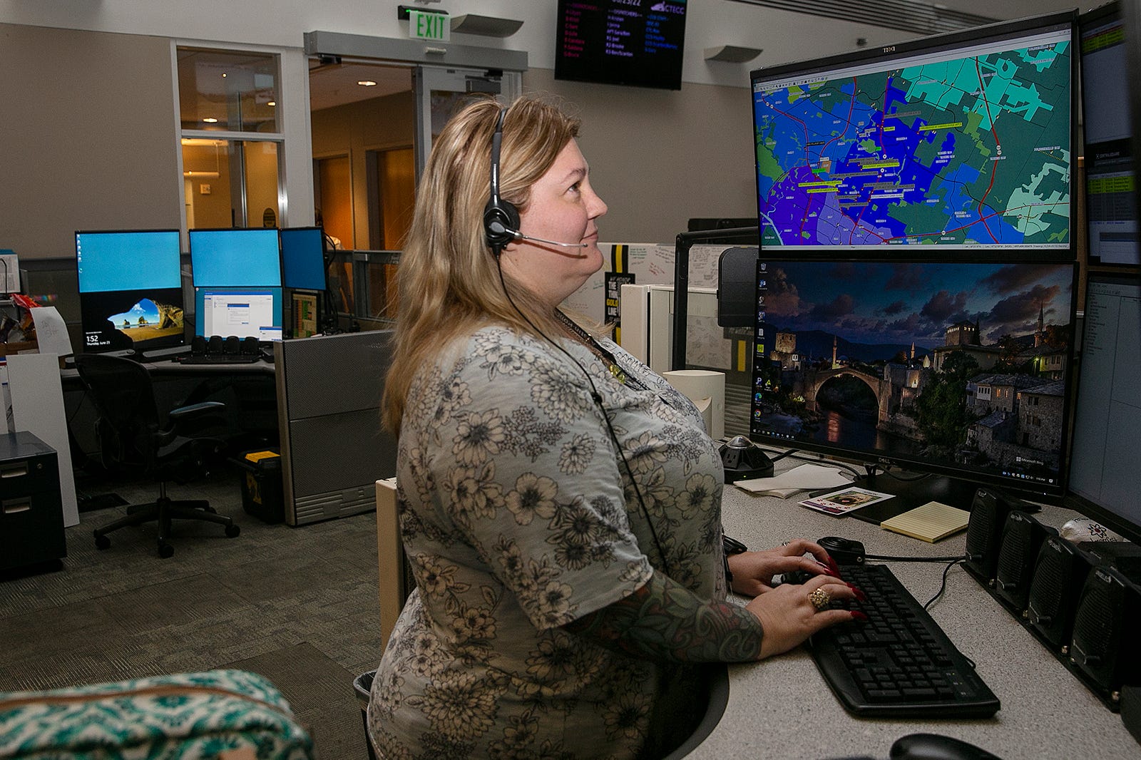 grumet-more-austin-911-calls-sit-on-hold-as-staff-shortage-drags-on