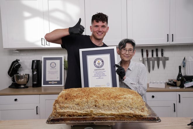 Cambridge-based chef Nick DiGiovanni and fellow TikToker Lynja created the world's largest chicken nugget.