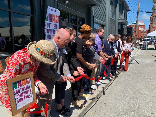 South Providence healthy food hub aims to tackle local food insecurity South Providence healthy food hub aims to tackle local food insecurity