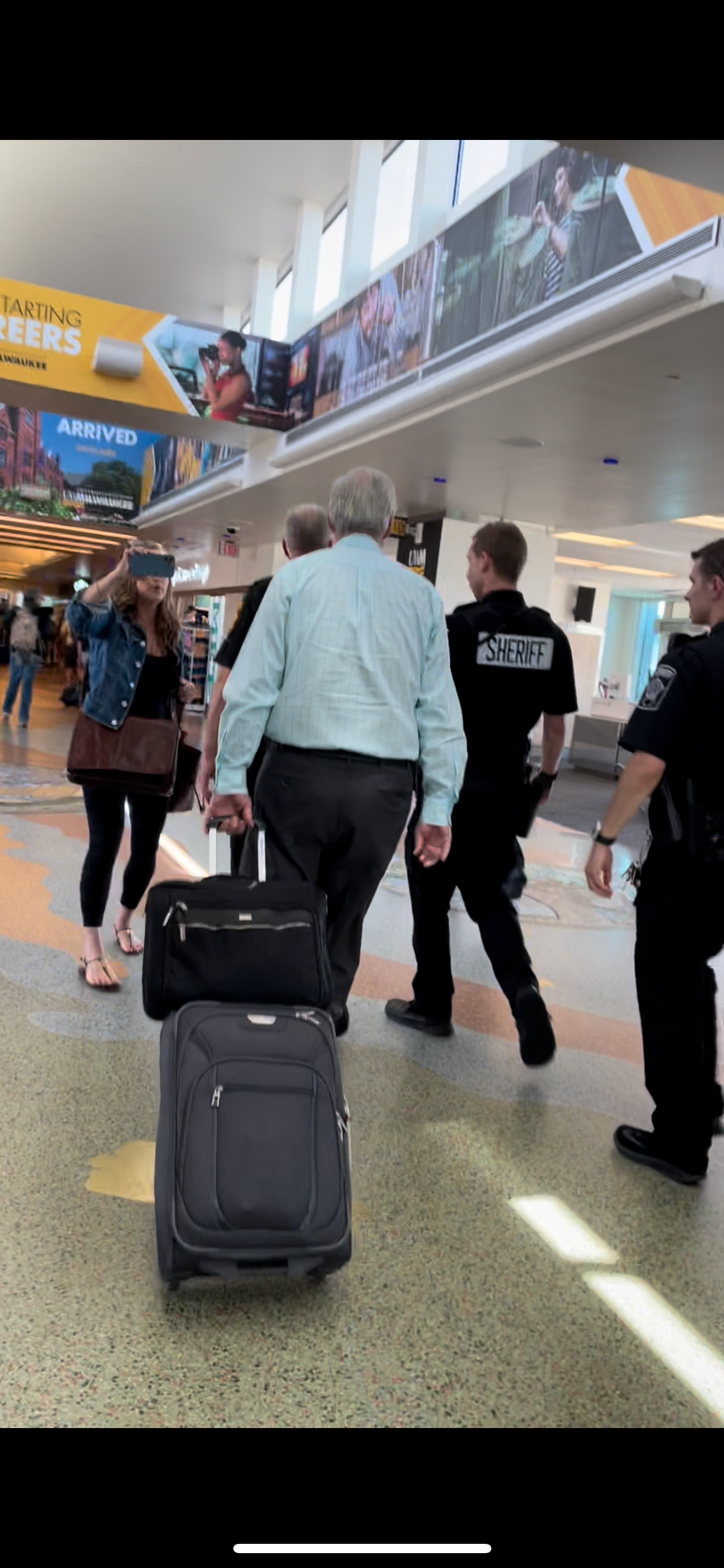 Sen. Ron Johnson confronted by liberal activist at Milwaukee Mitchell International Airport
