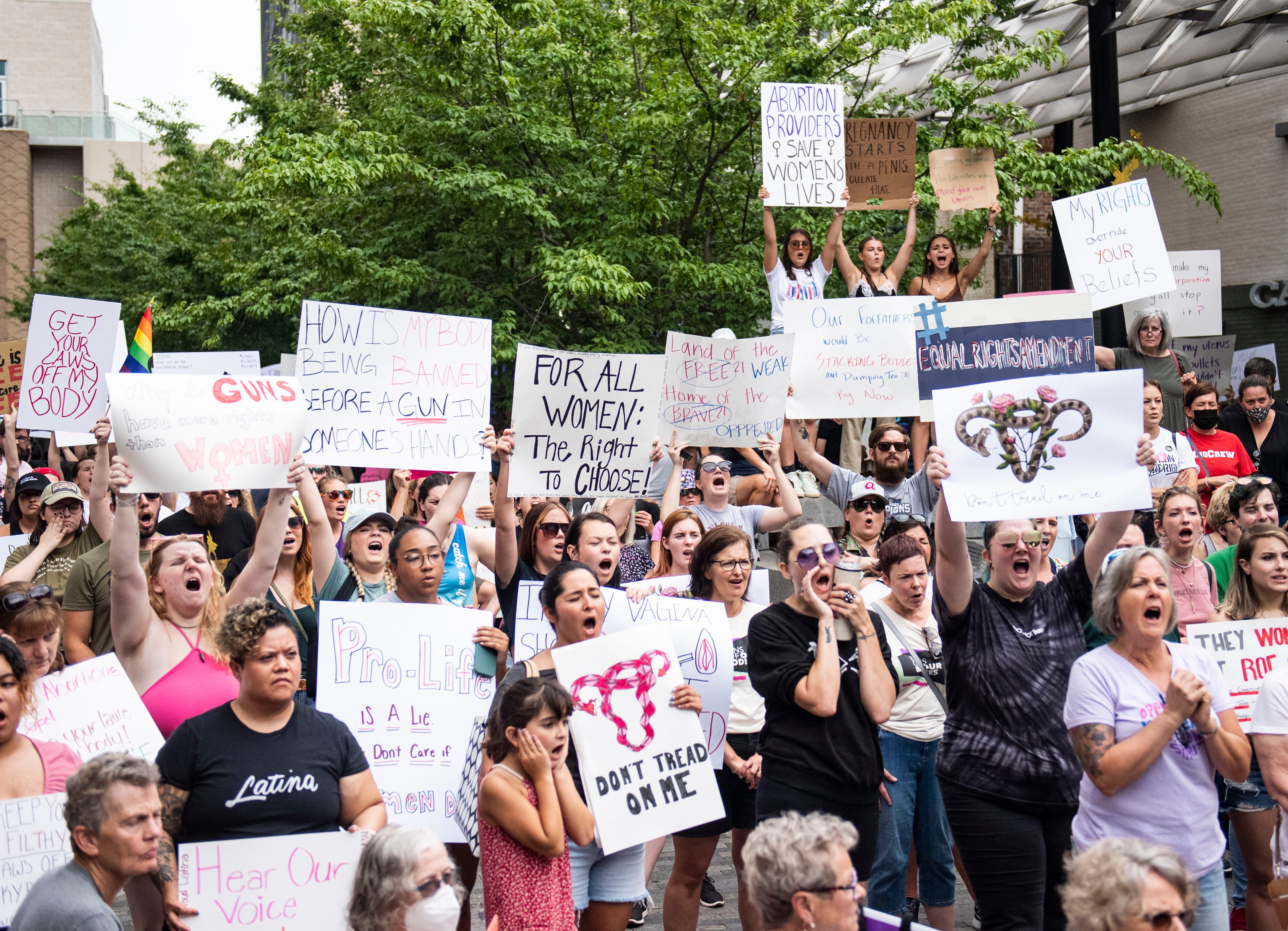 SC six-week abortion ban challenged in lawsuit by Planned Parenthood