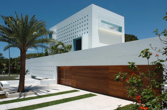The home of Gary and Beth Spencer at 101 Prospect St., Sarasota, was designed by architect Guy Peterson. It is among the most progressive, and controversial, houses ever built in the area.