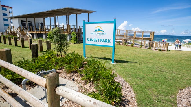 Mexico Beach reabre primer parque reconstruido tras huracán Michael