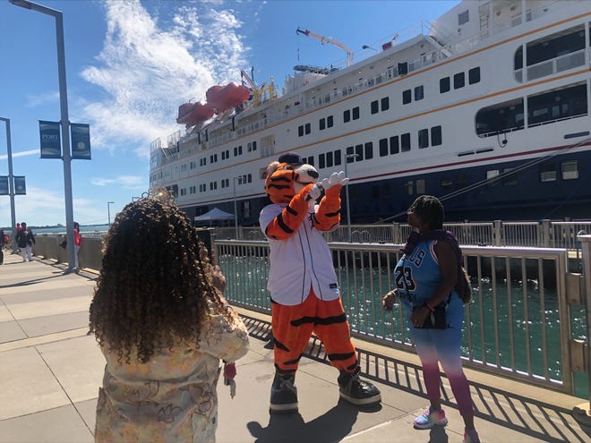 Port Times in Detroit celebrates previous, upcoming of Great Lakes cruising Port Times in Detroit celebrates previous, upcoming of Great Lakes cruising