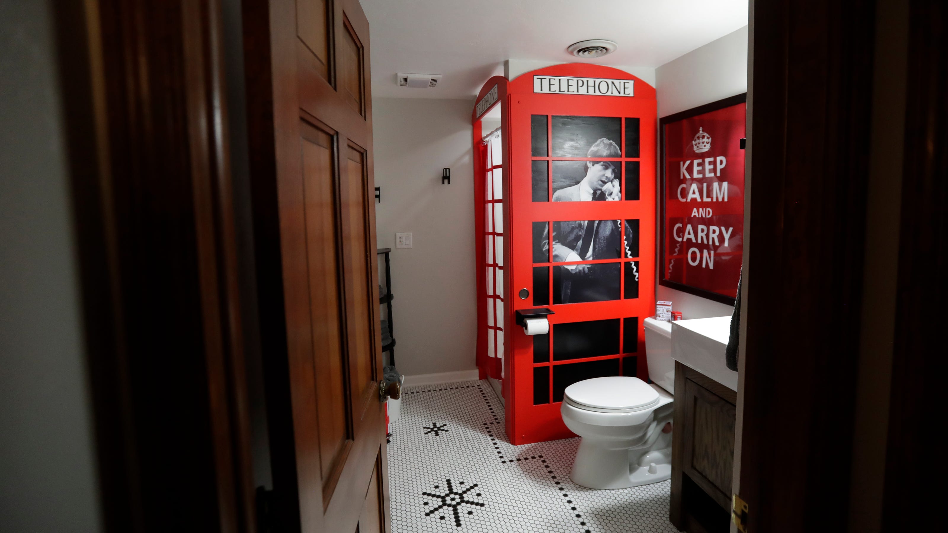 Beatlesthemed Airbnb near Lambeau Field hosts fans from around world