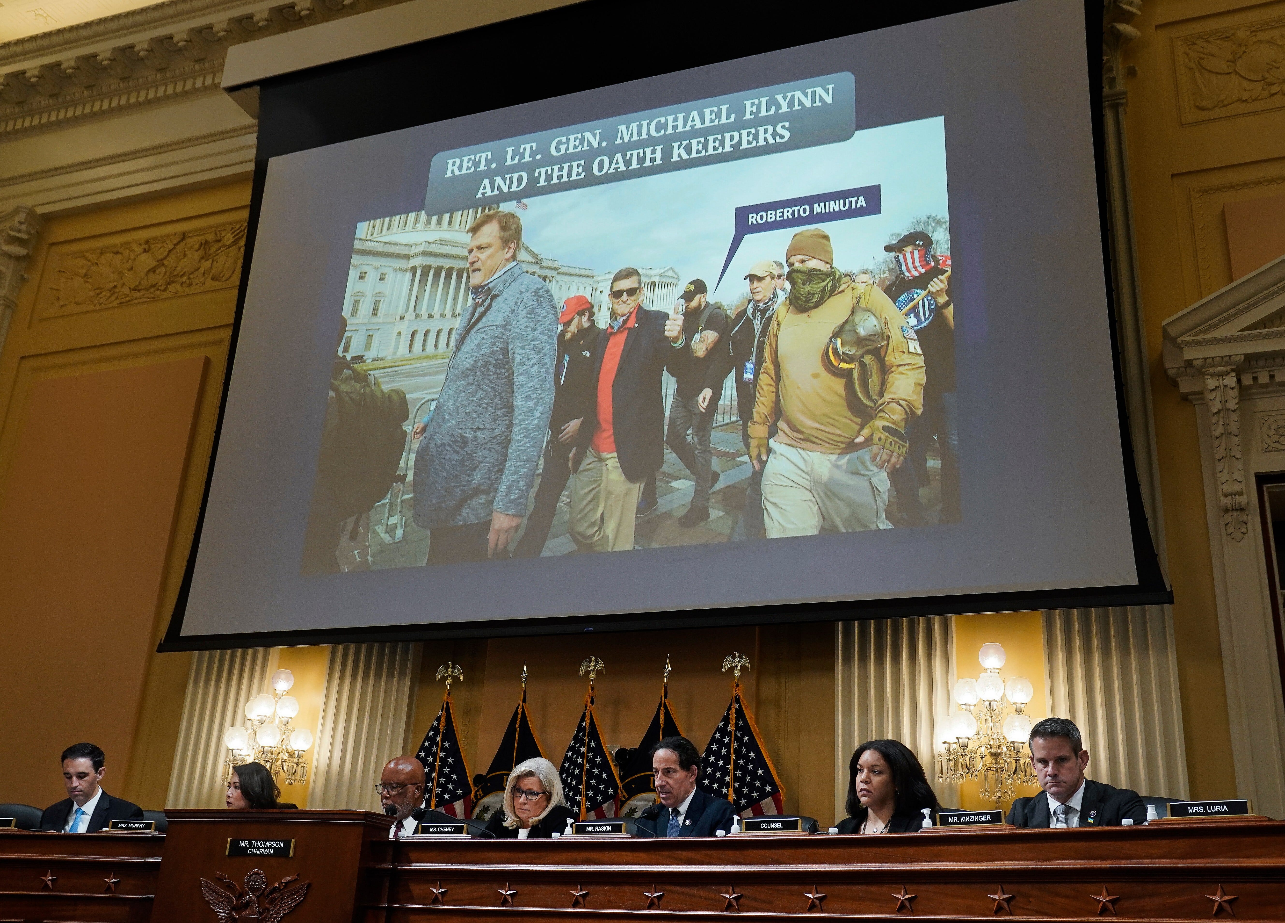 Jan. 6 hearing focuses on extremist groups, Trump's role Day 7 recap(02)