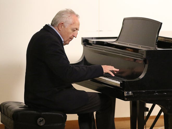 In 2018, during a question-and-answer session, Rhode Island Philharmonic Orchestra Principal Conductor Bramwell Tovey walked over to a piano and made up a composition on the spot.