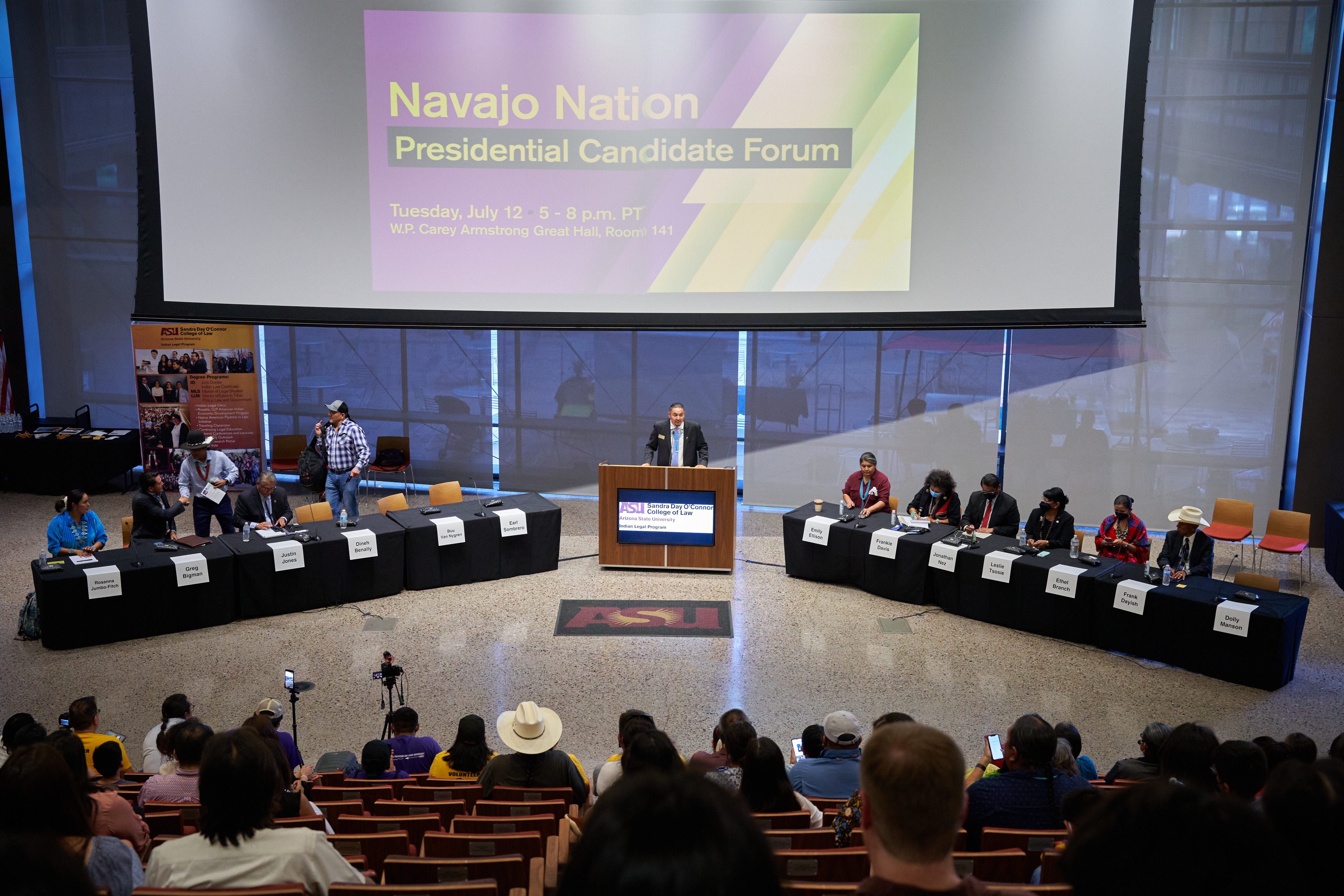 Navajo Nation presidential hopefuls say voters may decide big issues pic