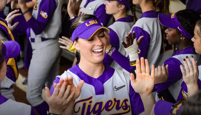 St. Amant alum Taylor Tidwell is transferring from LSU to the University of Utah.