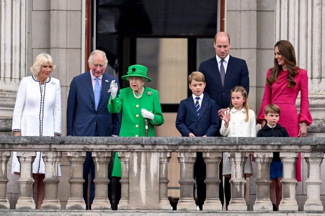 At Queen Elizabeth II's Platinum Jubilee celebrations in London on June 5, 2022. From left, Duchess Camilla, Prince Charles, Prince William, Duchess Kate and their children, Prince George, Princess Charlotte and Prince Louis.