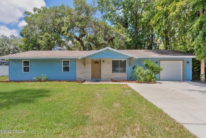 This lovely three-bedroom, two-bath home is centrally located on Hand Avenue in Ormond Beach.