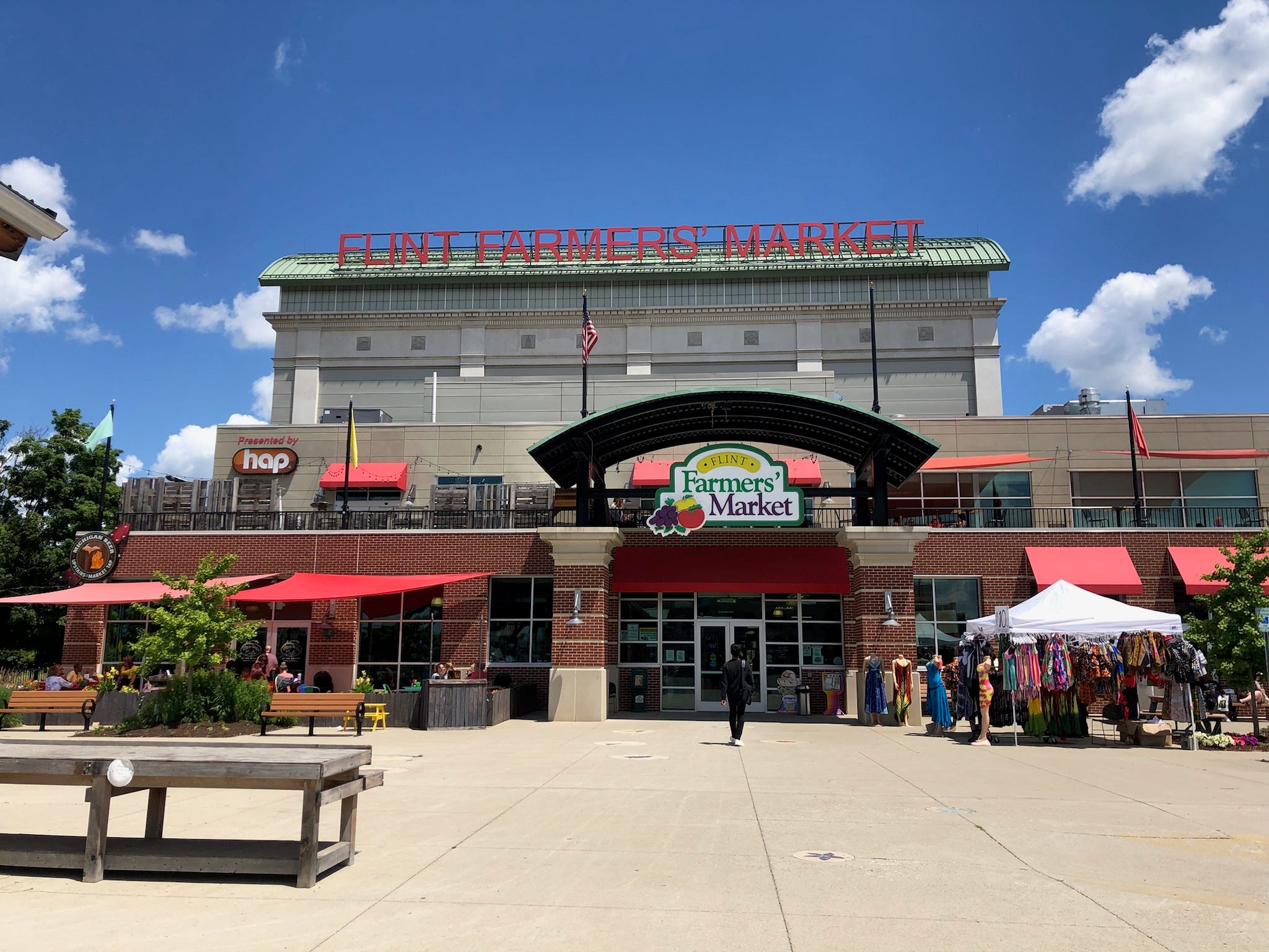 Everything we saw and tasted at the Flint Farmers' Market