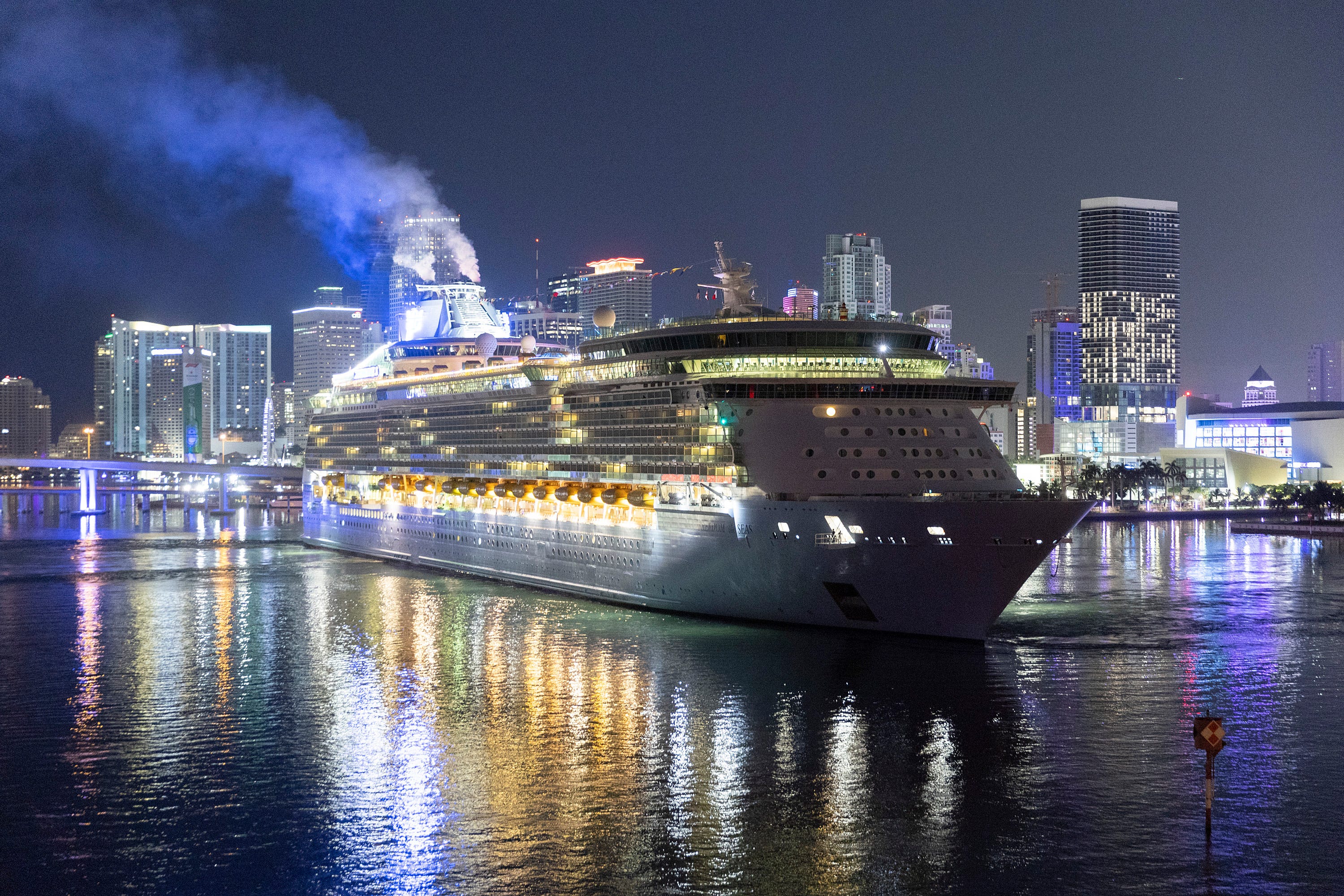 freedom of the seas swingers