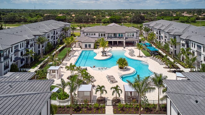 The spectacular clubhouse and pool at Allura, Stock Development’s newest luxury apartment community, is keeping residents busy.