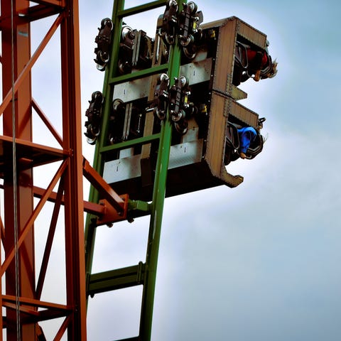 'Gulp!': Experience 'Defiance', the highest loopin