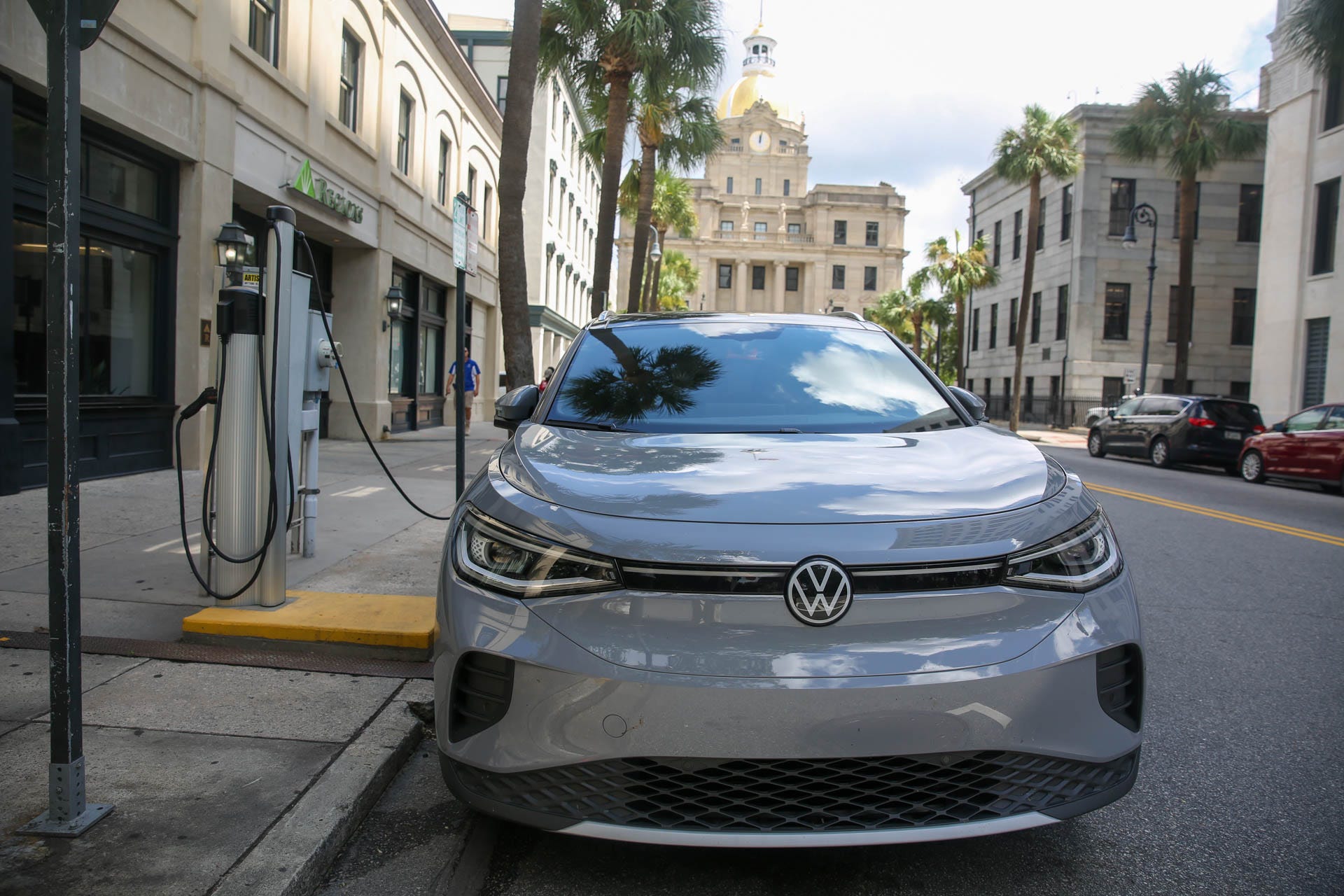 Electric vehicles can help reduce emissions. Here's how