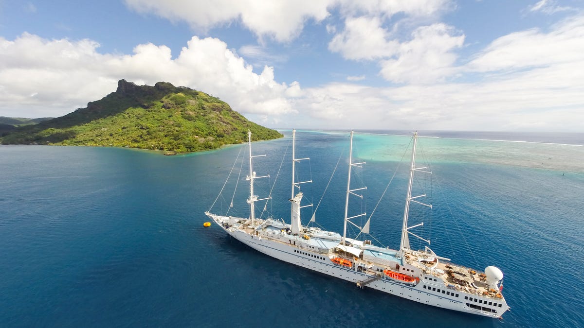 A Windstar Cruises ship sailing to French Polynesia in 2014.