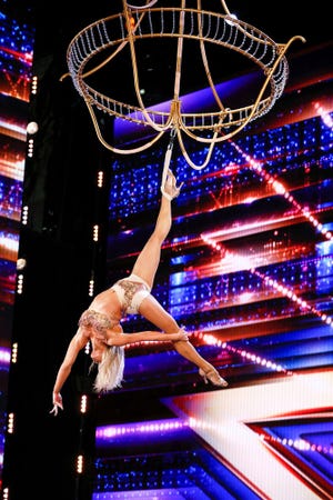 Svitlana Rohozhyna, a 26-year-old aerial performer from Kiev, Ukraine, dedicated her audition to her father, who she said is fighting on the frontlines to ward off Russia's invasion.