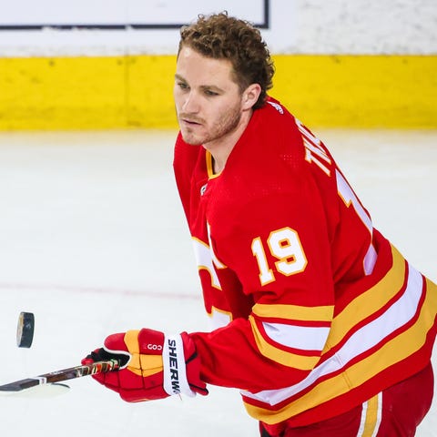 Calgary Flames left wing Matthew Tkachuk appears t