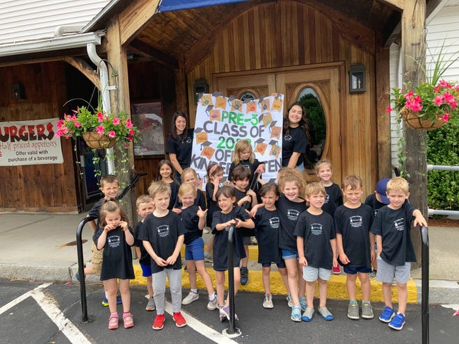 Recently, Grafton Children's Daycare & Preschool Center brought its graduating preschoolers to the Post Office Pub in Grafton, where the children all ordered a special meal and a Shirley Temple.