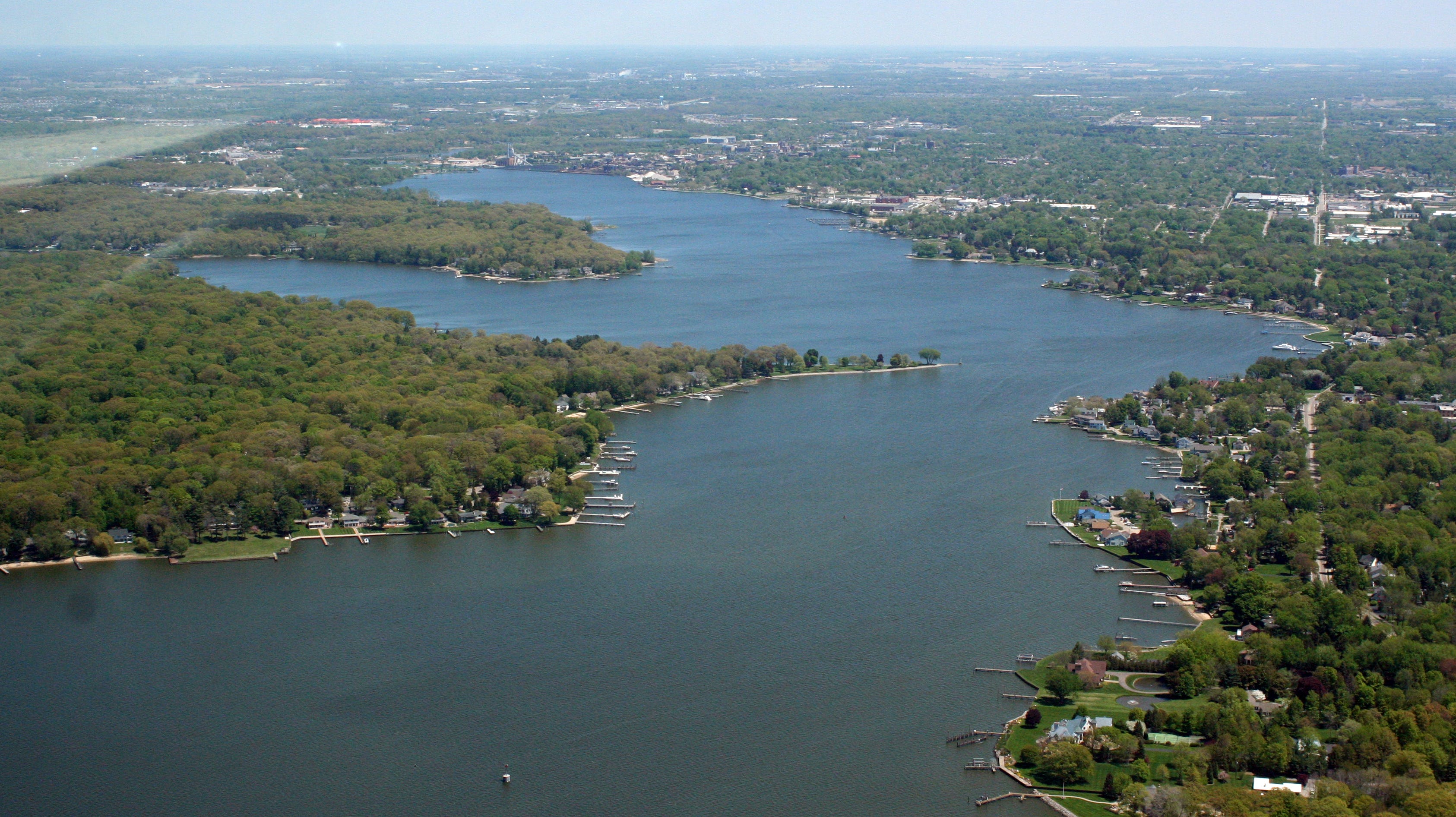 Lake Macatawa healthier since 2012 algae bloom