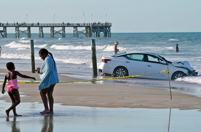 Father recounts son hit by car on beach in Daytona Beach, Florida