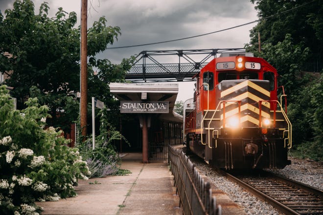 The Buckingham Branch Railroad is now offering passenger car rides through the Shenandoah Valley. The railroad is offering two separate routes — one through the Blue Ridge Tunnel and another through the George Washington and Jefferson National Forests.