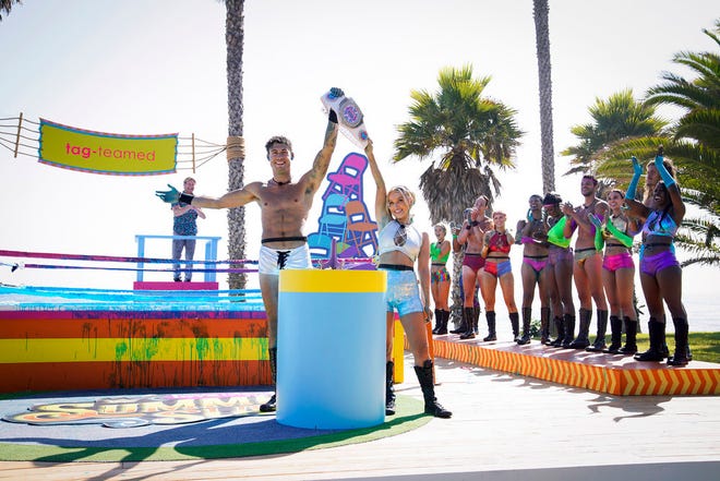 Isaiah Campbell and Mady Mclanahan participate in the tag-teamed challenge on Season 4, Episode 7, of "Love Island."