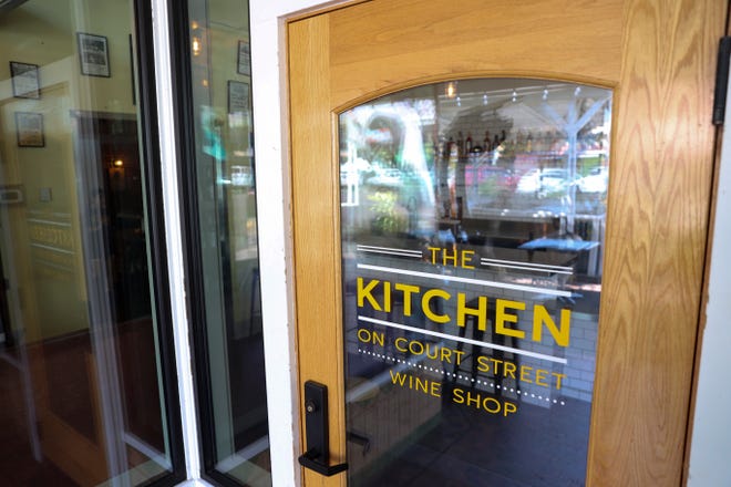The Kitchen on Court Street durante una reapertura suave ahora con una tienda de vinos en Salem, Oregon, el jueves 28 de julio de 2022.