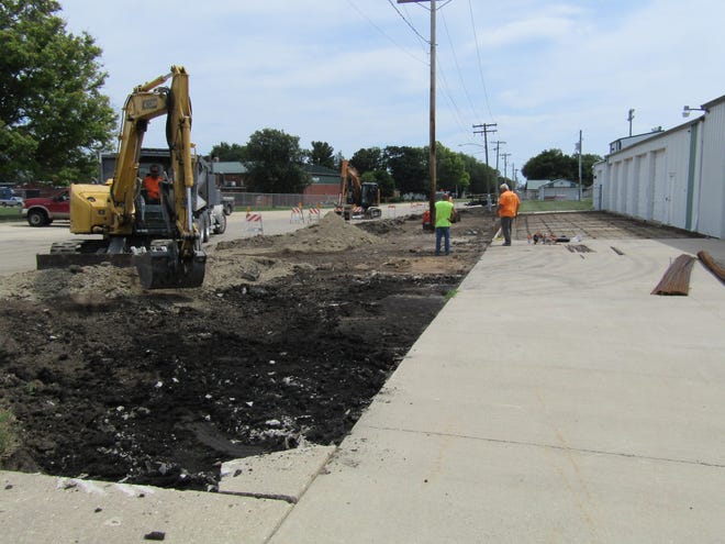 One of the Wethersfield School District’s summer projects is replacement of the crumbling asphalt surface at the bus barn drive with a new concrete surface. The asphalt parking strip part way down Garfield Street is also being replaced. The work is being done by Porter Brothers of Rock Falls who submitted the low bid of $72,297. The City of Kewanee is using TIF money to also make infrastructure improvements on the gutter curbs and crumbling sidewalks.