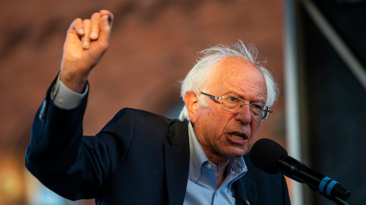 Kampanye Sanders untuk Levin dan Tlaib di Pontiac