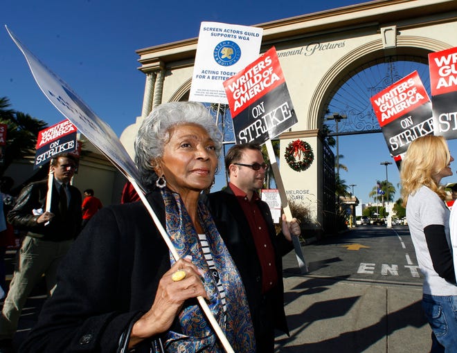 Actress Nichelle Nichols voices her support for striking members of the Writers Guild of America (WGA) outside the gates of Paramount Pictures studios in Los Angeles, Monday, December 10, 2007.