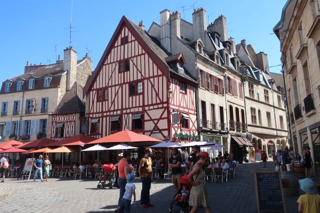 Le centre historique de Dijon, en Bourgogne, en France, a été déclaré site du patrimoine mondial de l'UNESCO.