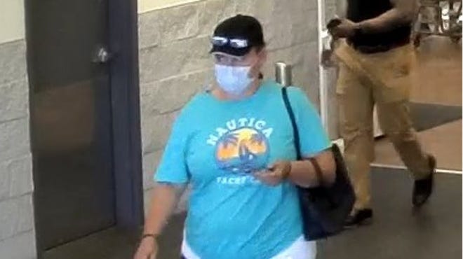 Ascension Parish deputies are asking for the public's assistance with identifying a woman regarding the theft of televisions at a parish Walmart.