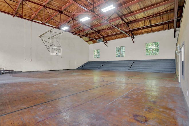 A gym in Indiana that sold for at least $299,000. The gym was built in 1950. Since 2002, couple Jeff and Christi Broady have renovated it. They completed their renovations and sold the house in 2022.