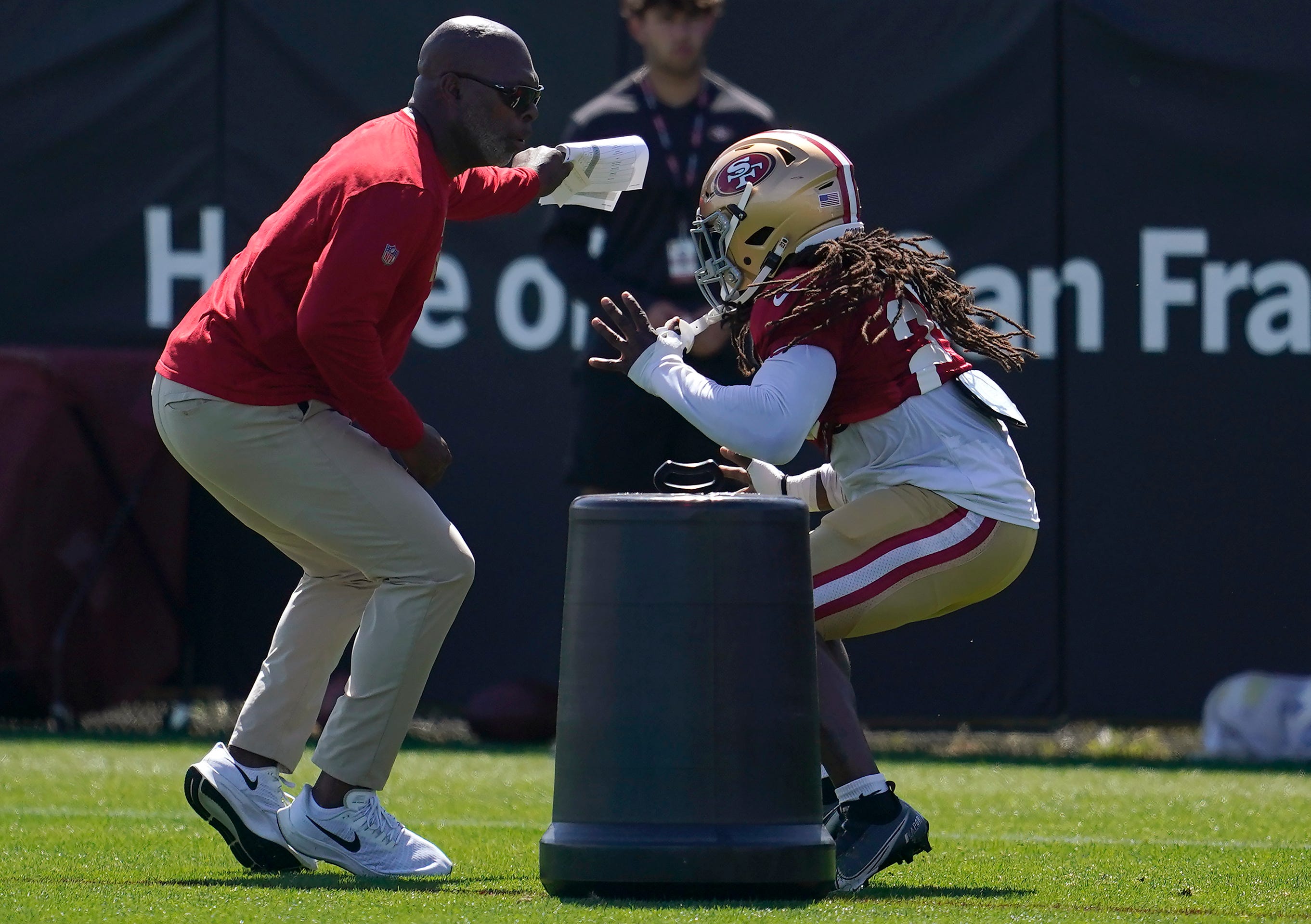 Anthony Lynn is an assistant head coach/running backs with the 49ers. He was the head coach of the Los Angeles Chargers for four seasons.