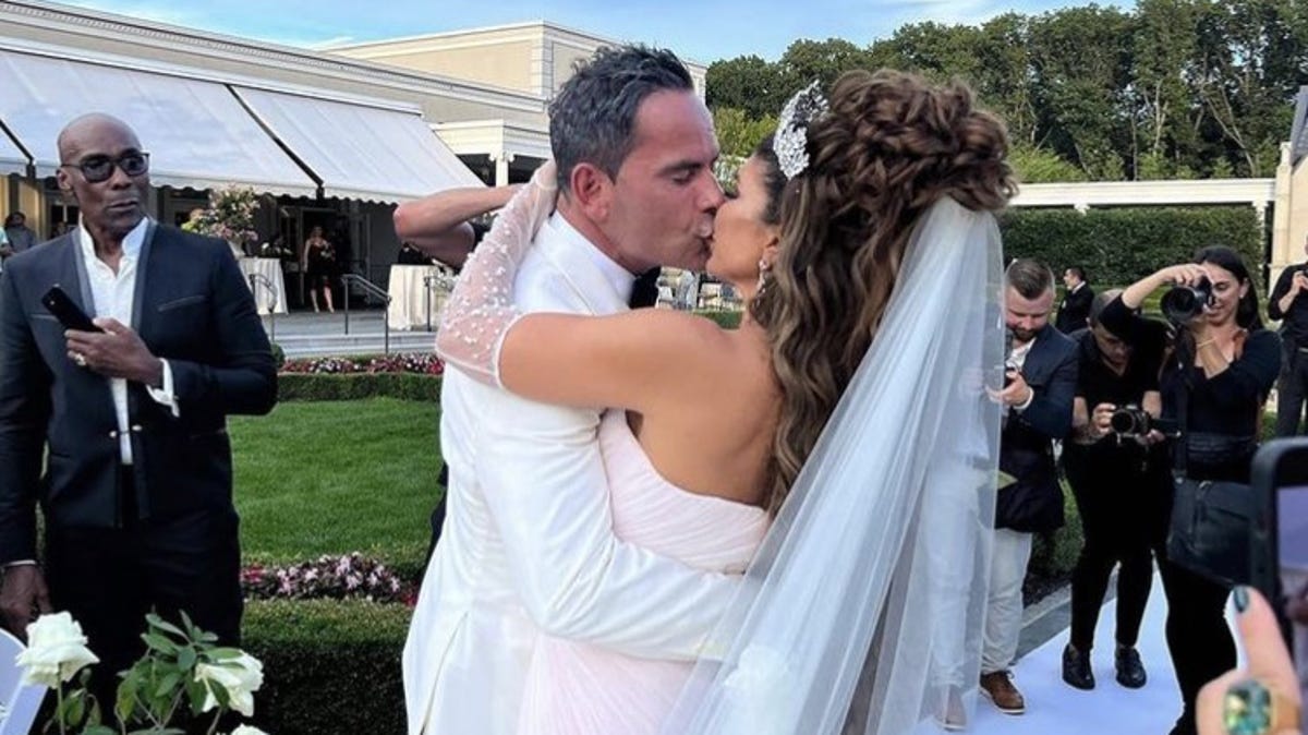 Teresa Giudice Luis Ruelas marry in East Brunswick. Here's the 'Jersey Shore' connection