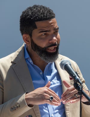 Jackson Mayor Chokwe Antar Lumumba gives an update on the state of water treatment issues in the city during a news conference at the O.B. Curtis Water Treatment Plant in Ridgeland, Miss., Monday, Aug. 8, 2022.