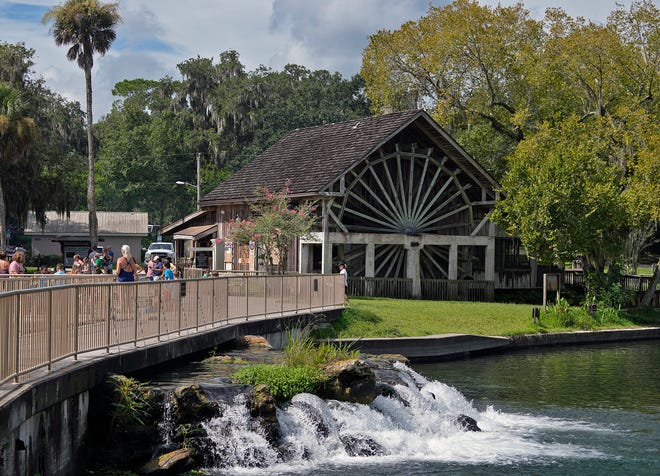 Old Spanish Sugar Mill Grill and Griddle House en DeLeon Springs State Park, que cerrará el 12 de septiembre, se filmó el 9 de agosto de 2022.